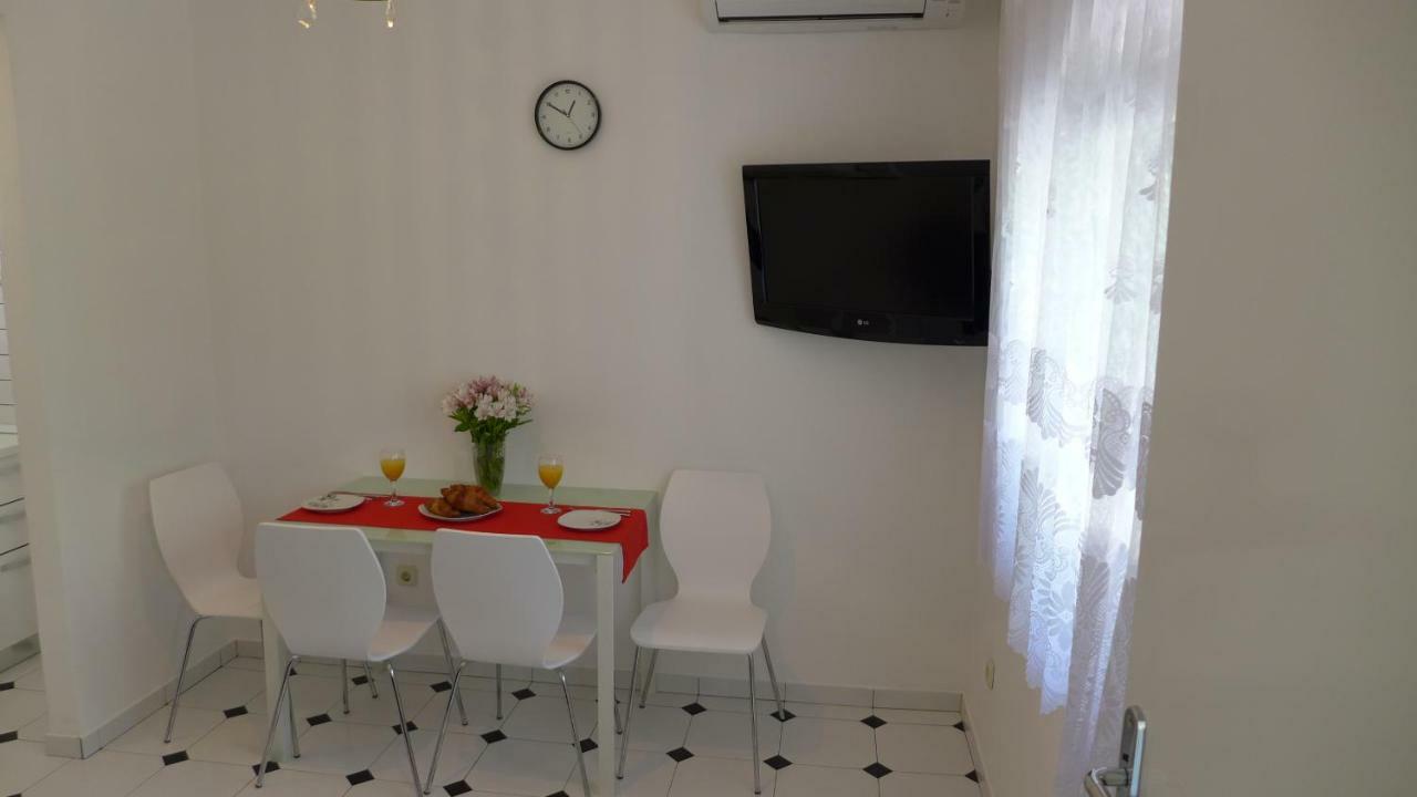 Apartment Epetij スプリト エクステリア 写真
